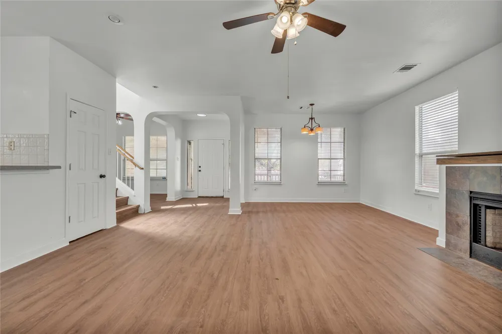 259 Mendez Loop Kyle, TX 78640