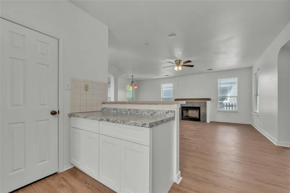 259 Mendez Loop Kyle, TX 78640