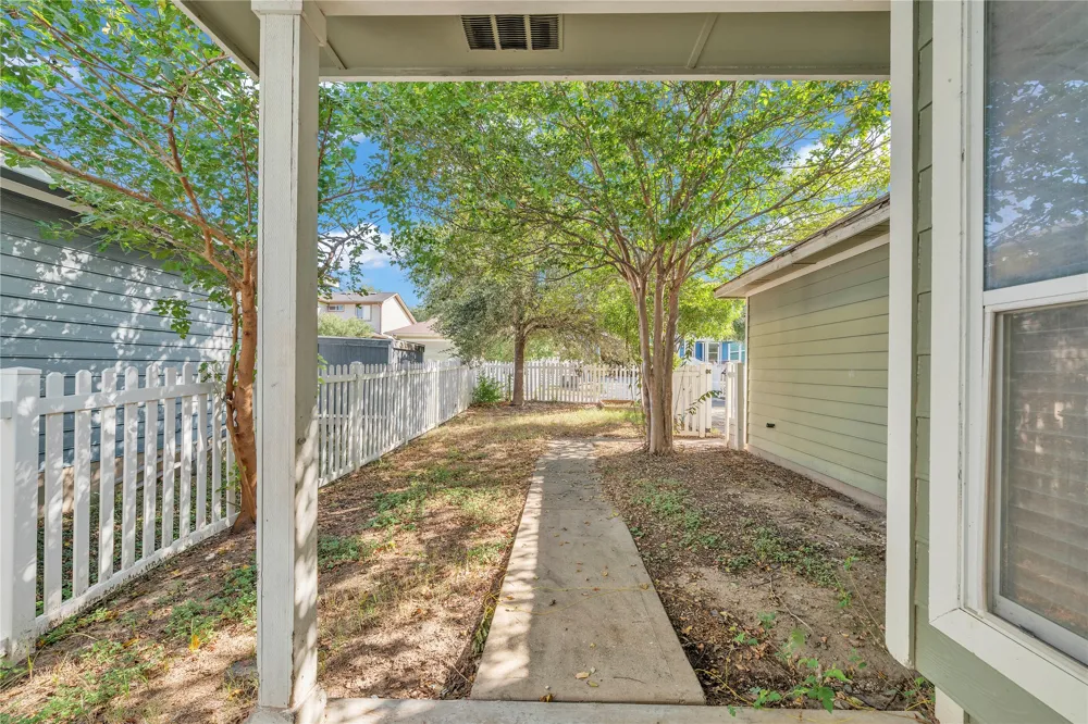 259 Mendez Loop Kyle, TX 78640