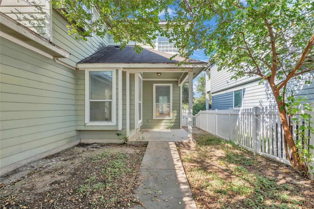 259 Mendez Loop Kyle, TX 78640