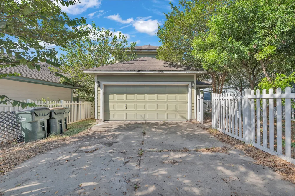 259 Mendez Loop Kyle, TX 78640