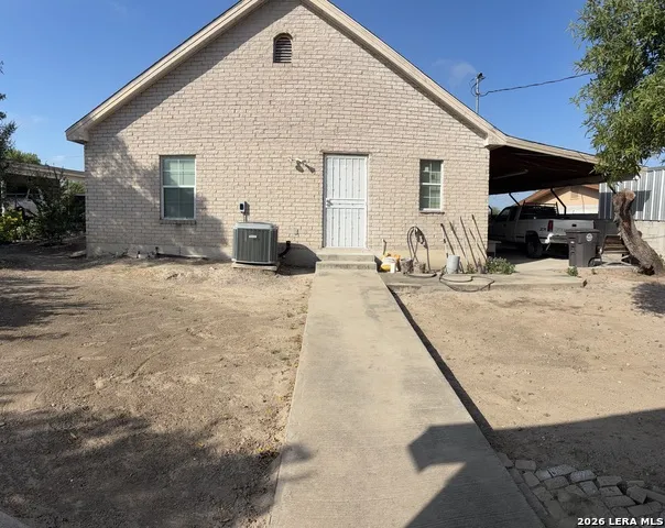 1234 Zarate Eagle Pass, TX 78852