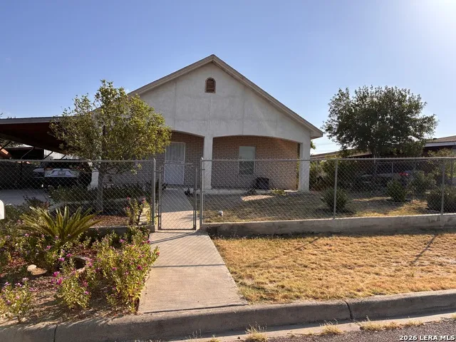 1234 Zarate Eagle Pass, TX 78852