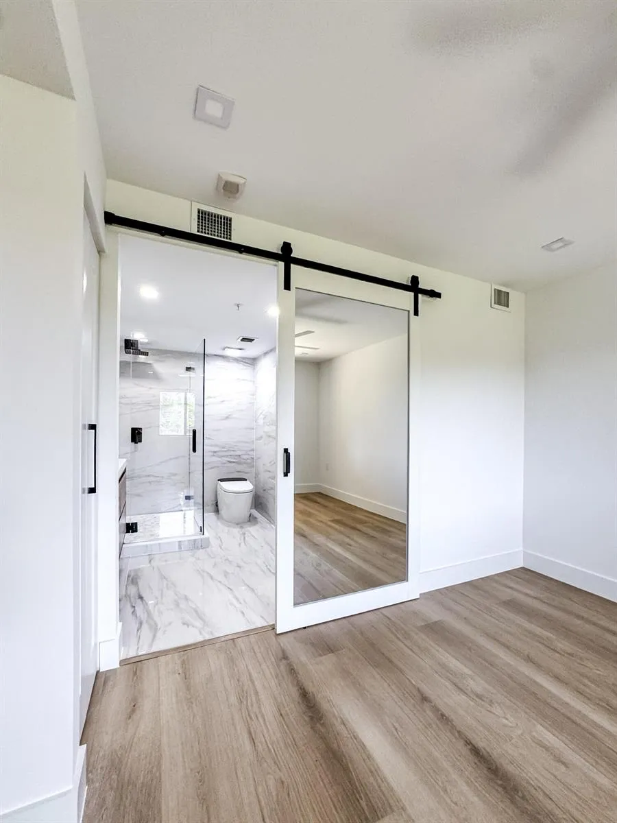 1701 Marina Isle Way #103 Jupiter, FL 33477