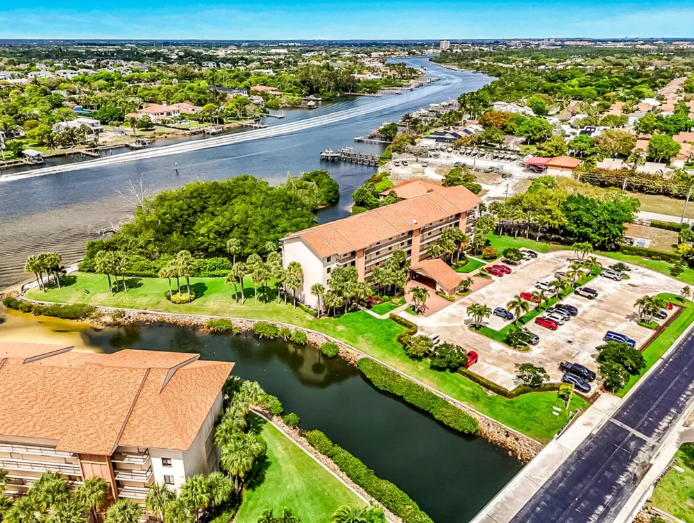 1701 Marina Isle Way #103 Jupiter, FL 33477