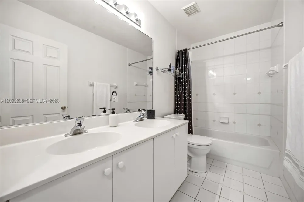 2576 SW 158th Ave Miramar, FL 33027