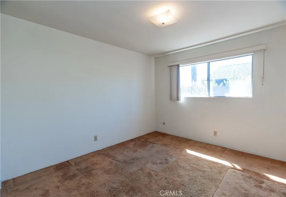 16023 S Manhattan Place Gardena, CA 90247