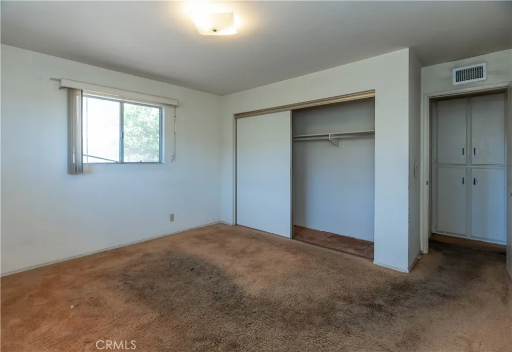 16023 S Manhattan Place Gardena, CA 90247