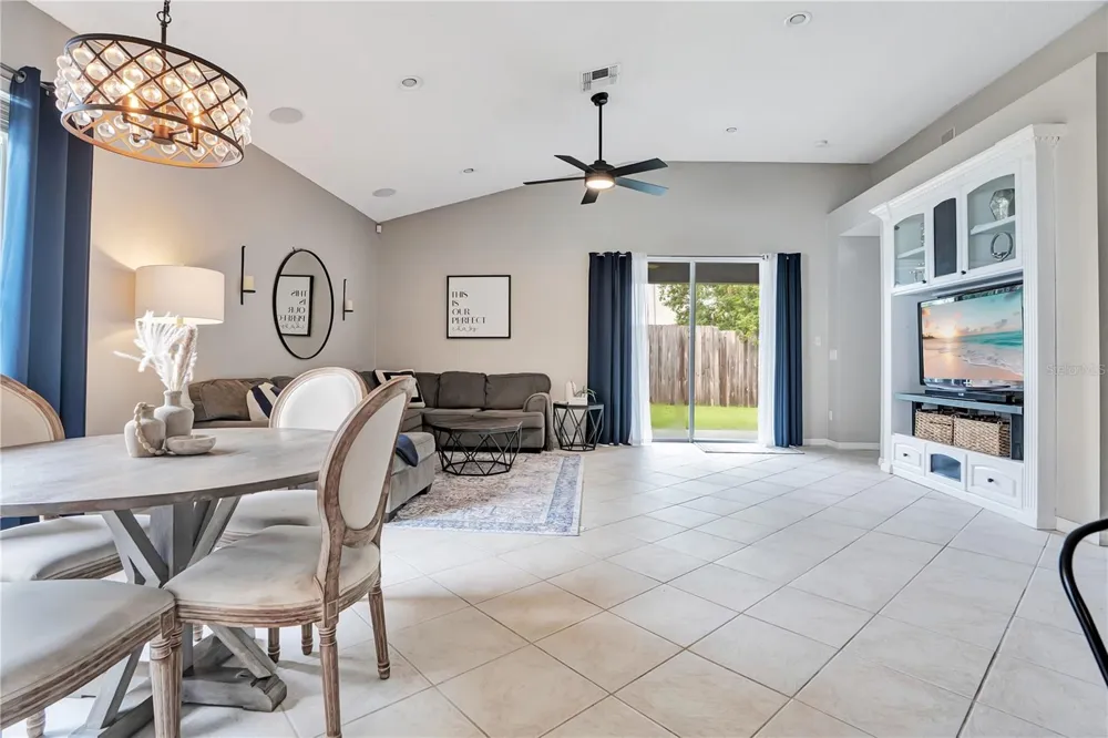 4610 REDMOND PLACE Sanford, FL 32771