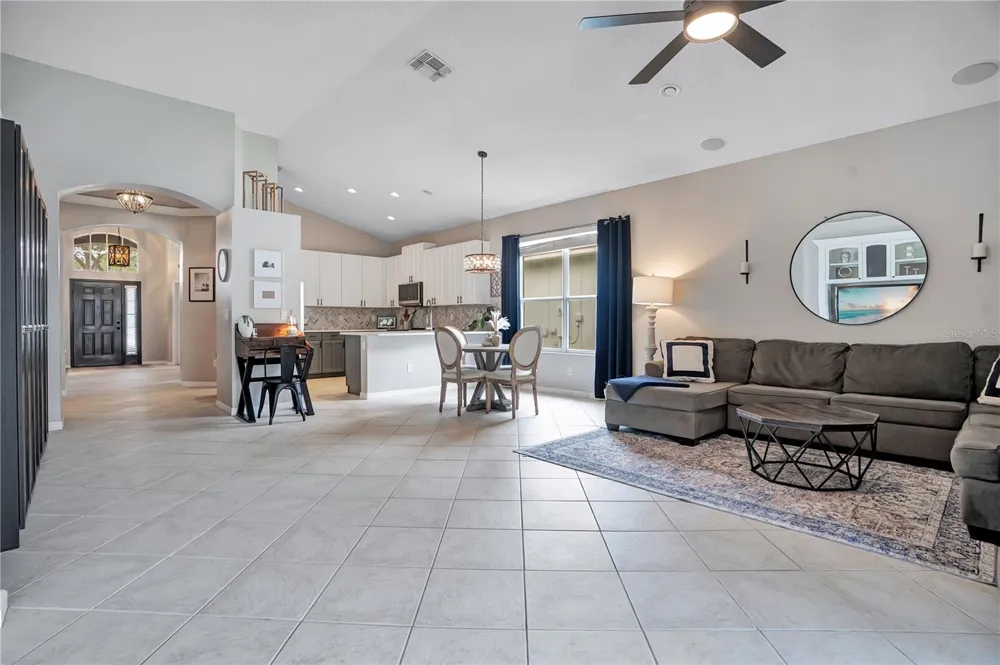 4610 REDMOND PLACE Sanford, FL 32771