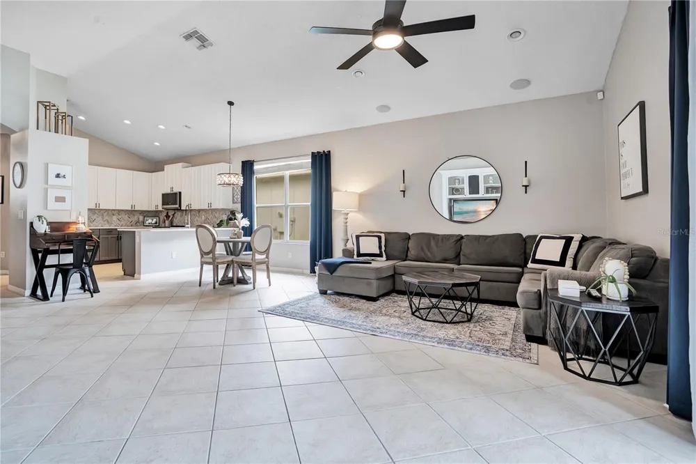 4610 REDMOND PLACE Sanford, FL 32771