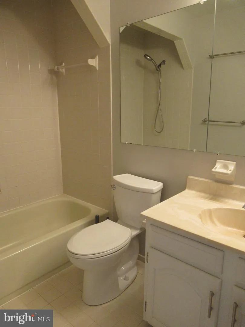 7334 MALLORY LANE Kingstowne, VA 22315
