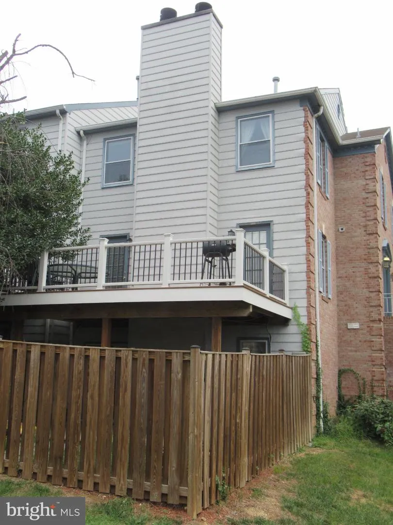 7334 MALLORY LANE Kingstowne, VA 22315