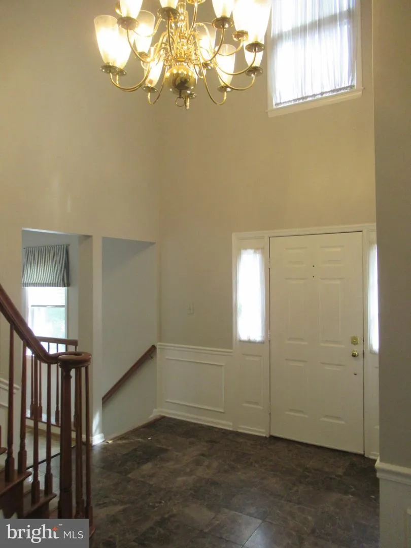 7334 MALLORY LANE Kingstowne, VA 22315