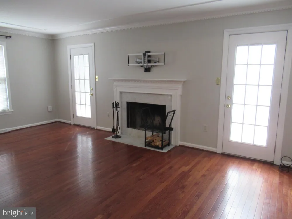 7334 MALLORY LANE Kingstowne, VA 22315