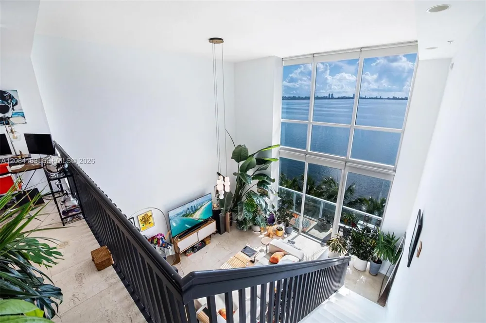 665 NE 25th St #403 Miami, FL 33137