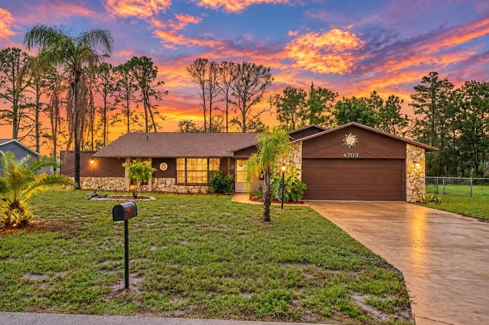 4703 KIRKLAND AVENUE Spring Hill, FL 34606