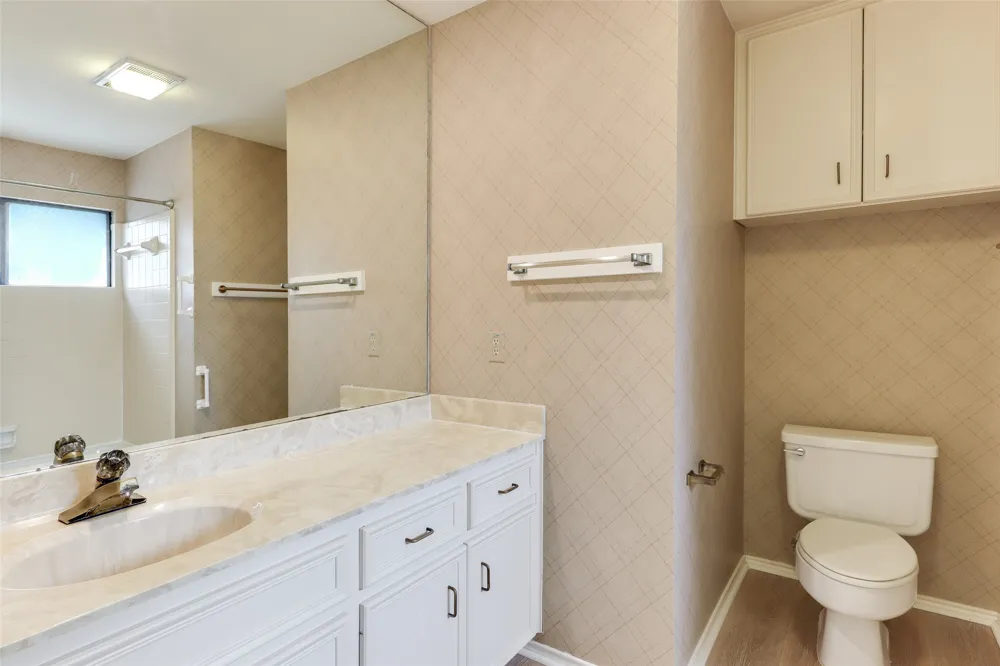 8120 Meandering Way Austin, TX 78759