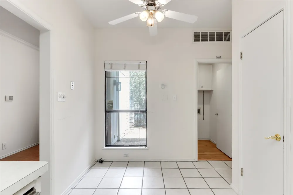 8120 Meandering Way Austin, TX 78759