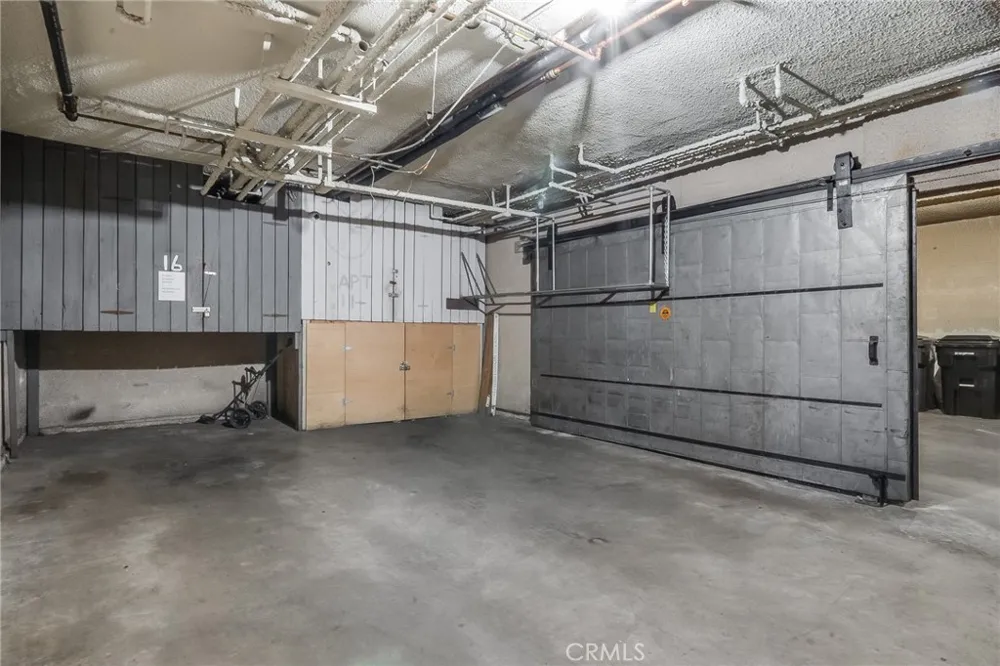 801 E 1st Street #111 Long Beach, CA 90802