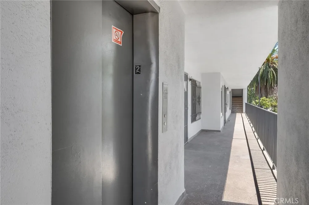 801 E 1st Street #111 Long Beach, CA 90802