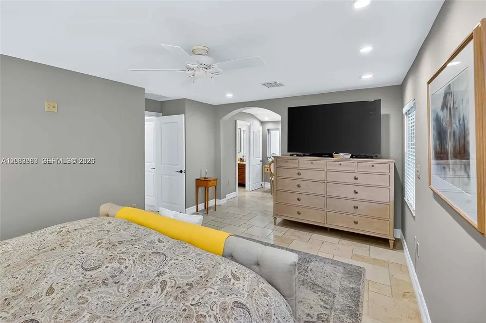 1266 NE 101st St Miami Shores, FL 33138