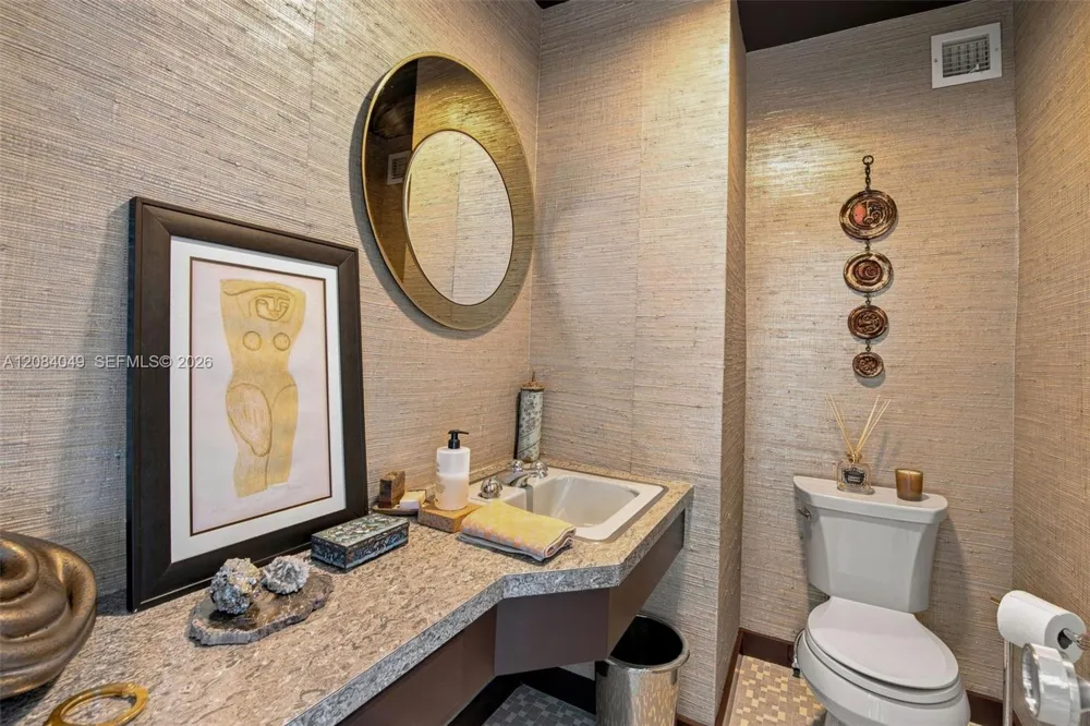 16 Island Ave #4E Miami Beach, FL 33139