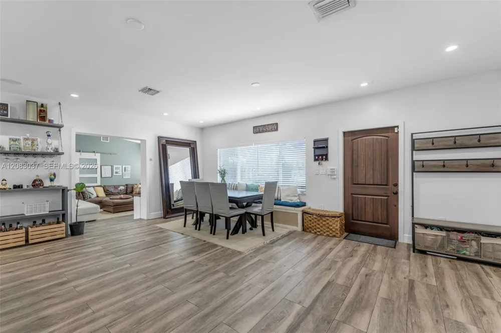 19050 SW 144th Ave Miami, FL 33177