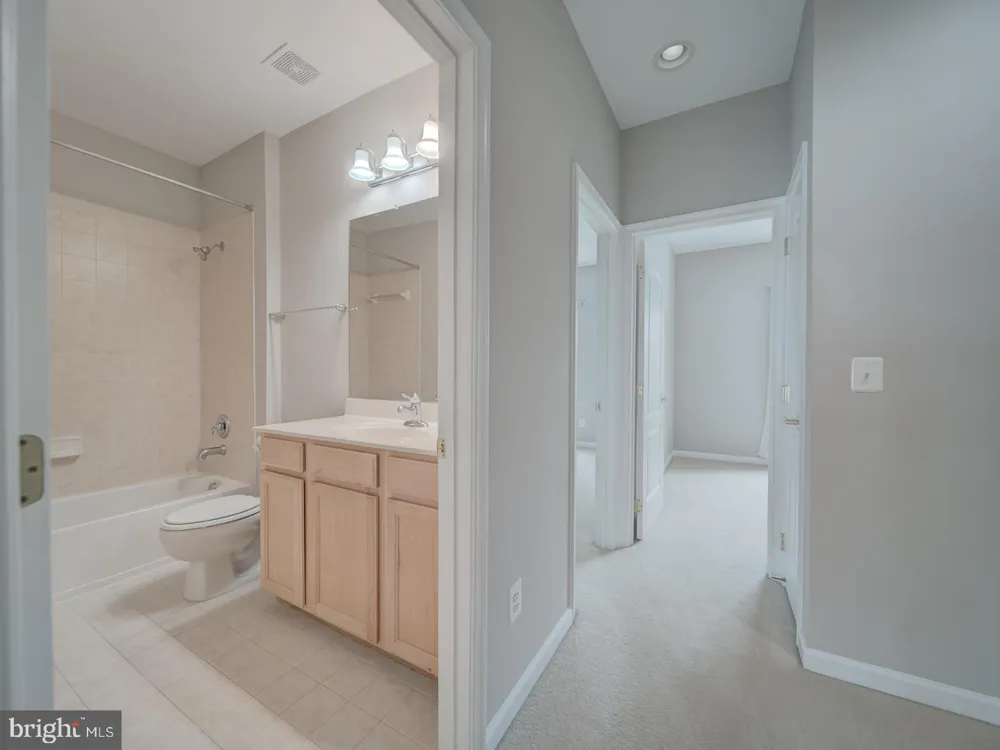 22942 ROSE QUARTZ SQUARE Brambleton, VA 20148