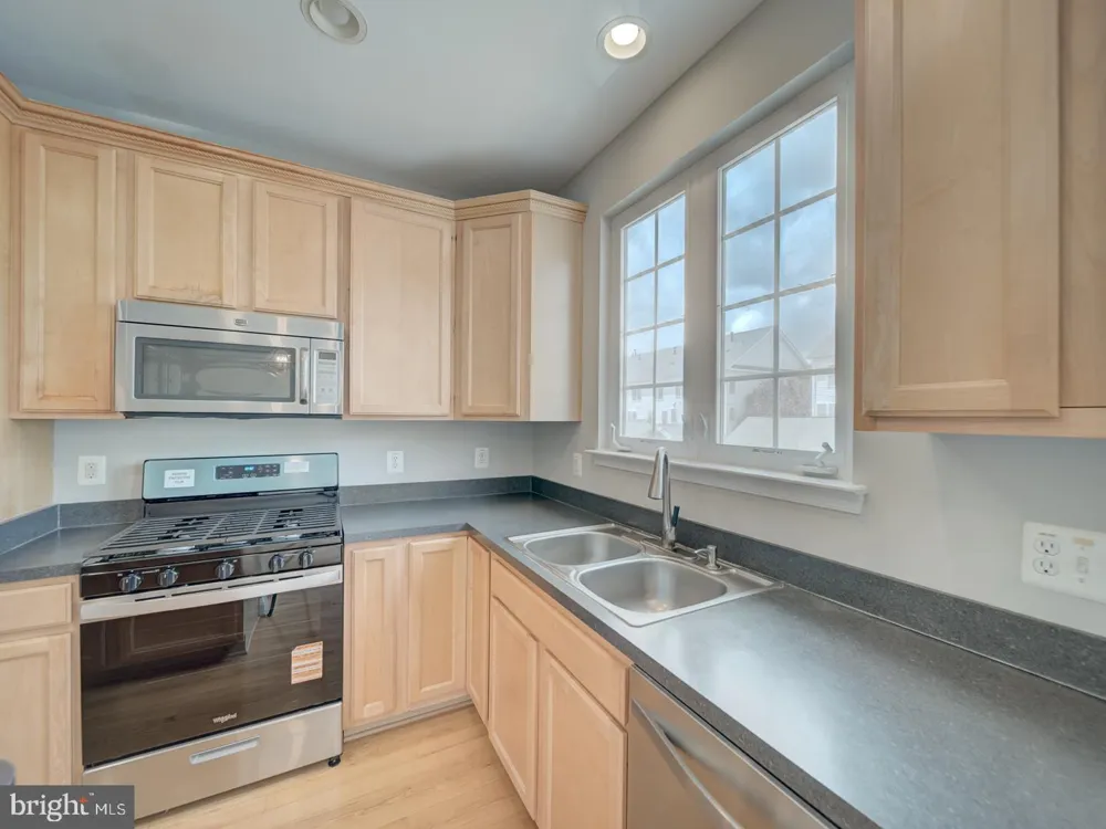 22942 ROSE QUARTZ SQUARE Brambleton, VA 20148