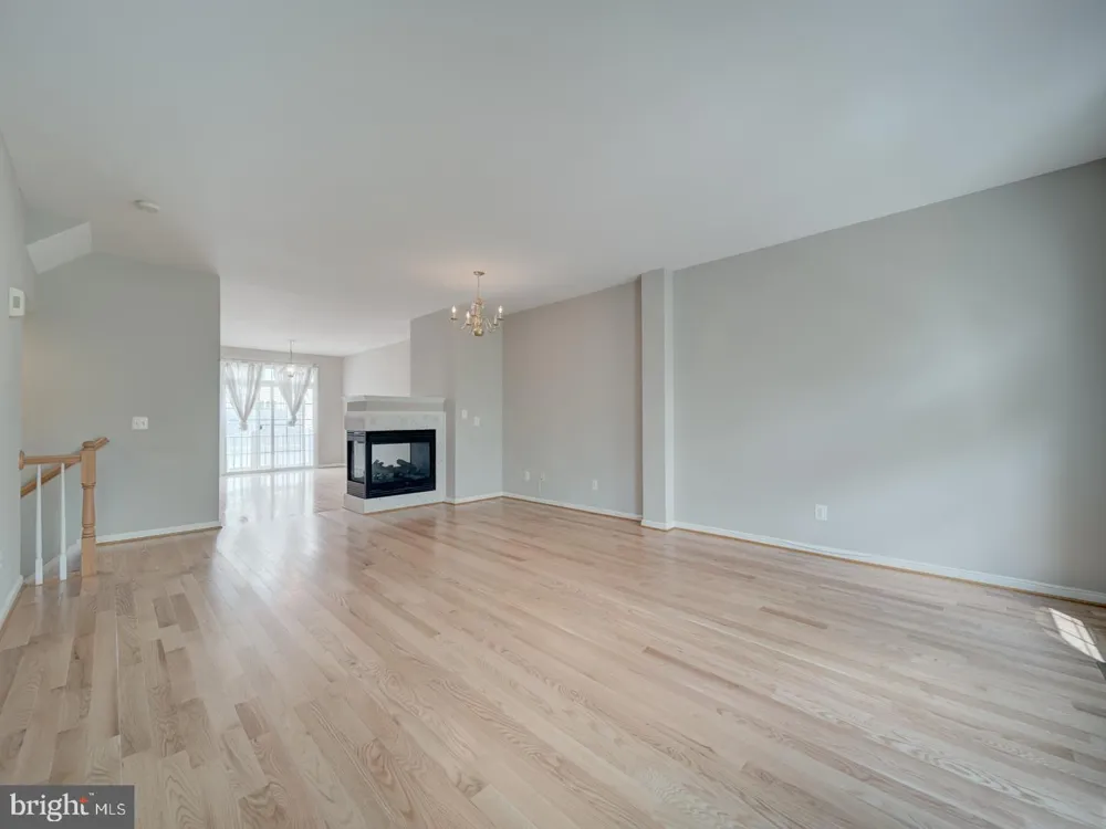 22942 ROSE QUARTZ SQUARE Brambleton, VA 20148