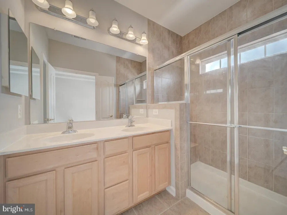 22942 ROSE QUARTZ SQUARE Brambleton, VA 20148