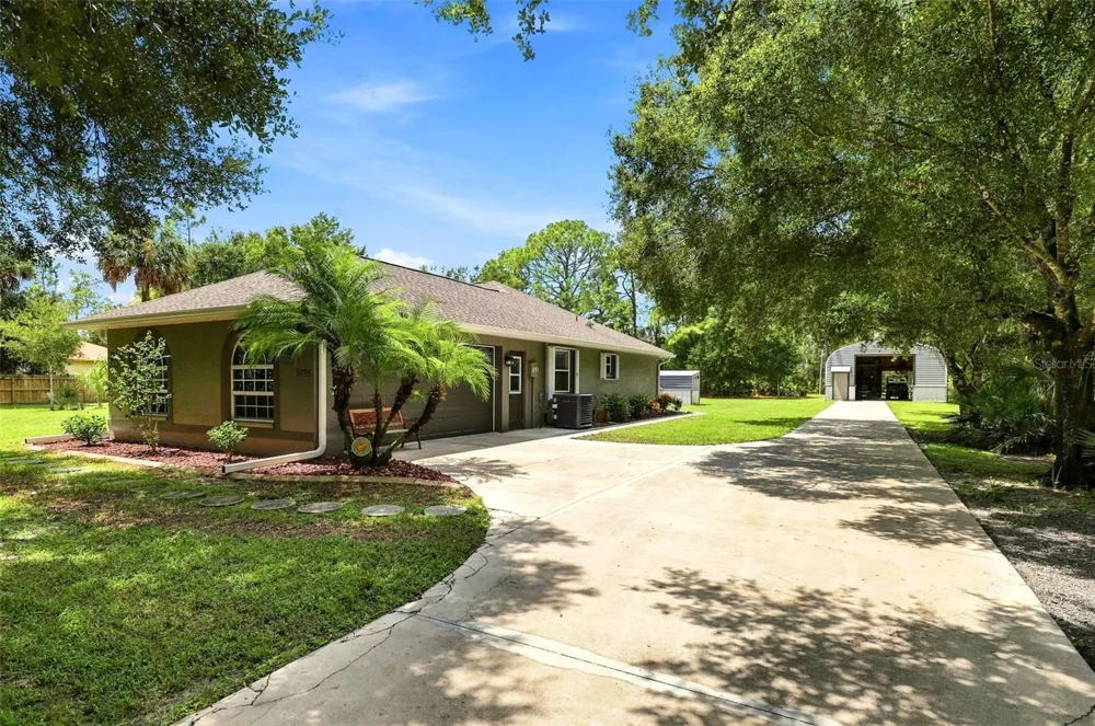 5795 SALFORD BOULEVARD North Port, FL 34286