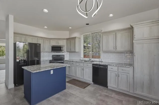 19333 E Prentice Place Centennial, CO 80015
