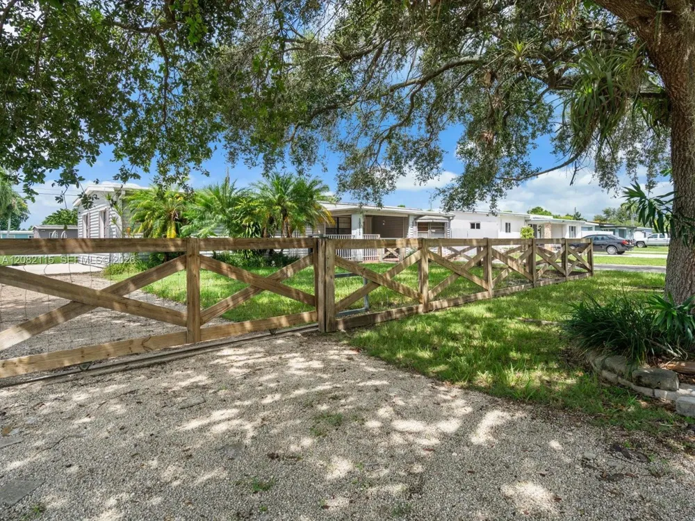 30312 SW 172nd Ave Homestead, FL 33030