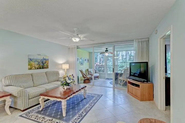 1201 SUGAR SANDS BOULEVARD #3 Singer Island, FL 33404