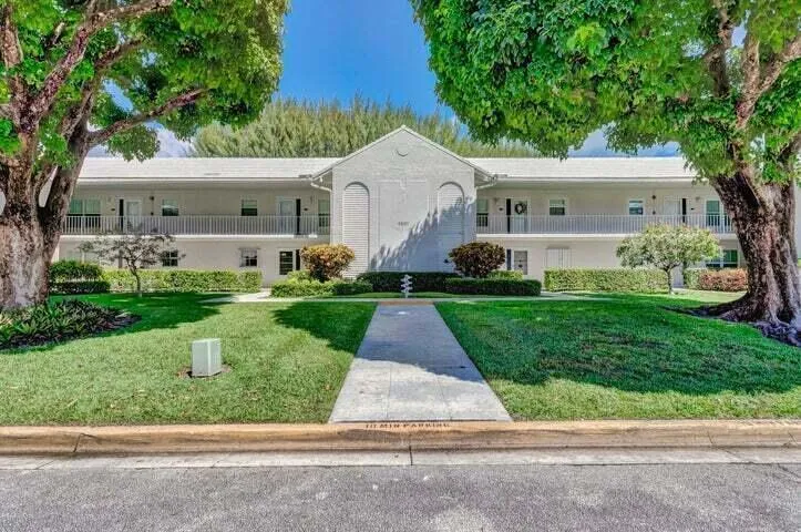 1201 SUGAR SANDS BOULEVARD #3 Singer Island, FL 33404