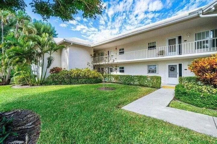 1201 SUGAR SANDS BOULEVARD #3 Singer Island, FL 33404