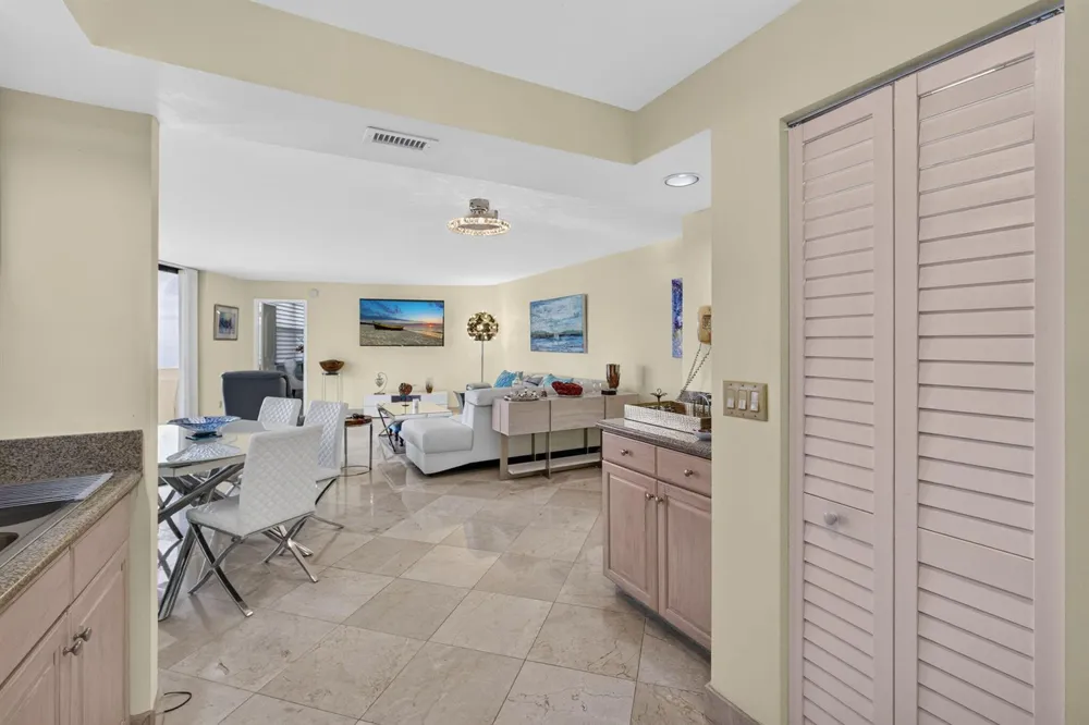 2800 OCEAN DRIVE #A-10D Singer Island, FL 33404
