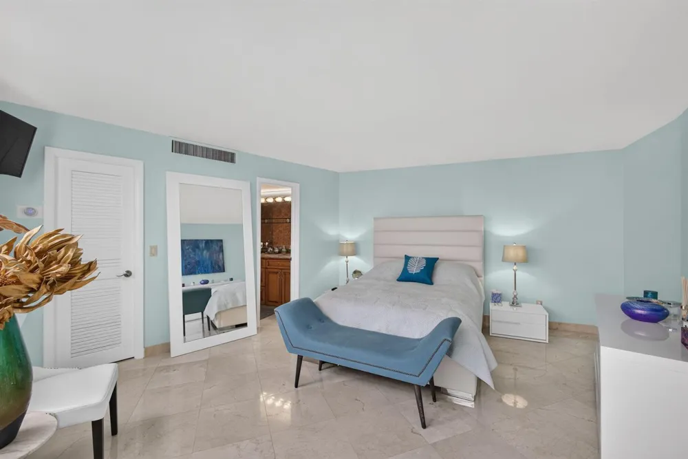 2800 OCEAN DRIVE #A-10D Singer Island, FL 33404