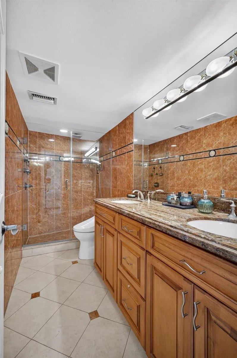 2800 OCEAN DRIVE #A-10D Singer Island, FL 33404