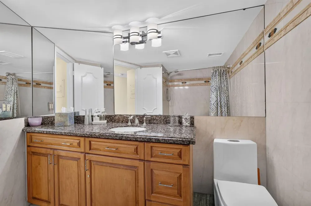 2800 OCEAN DRIVE #A-10D Singer Island, FL 33404