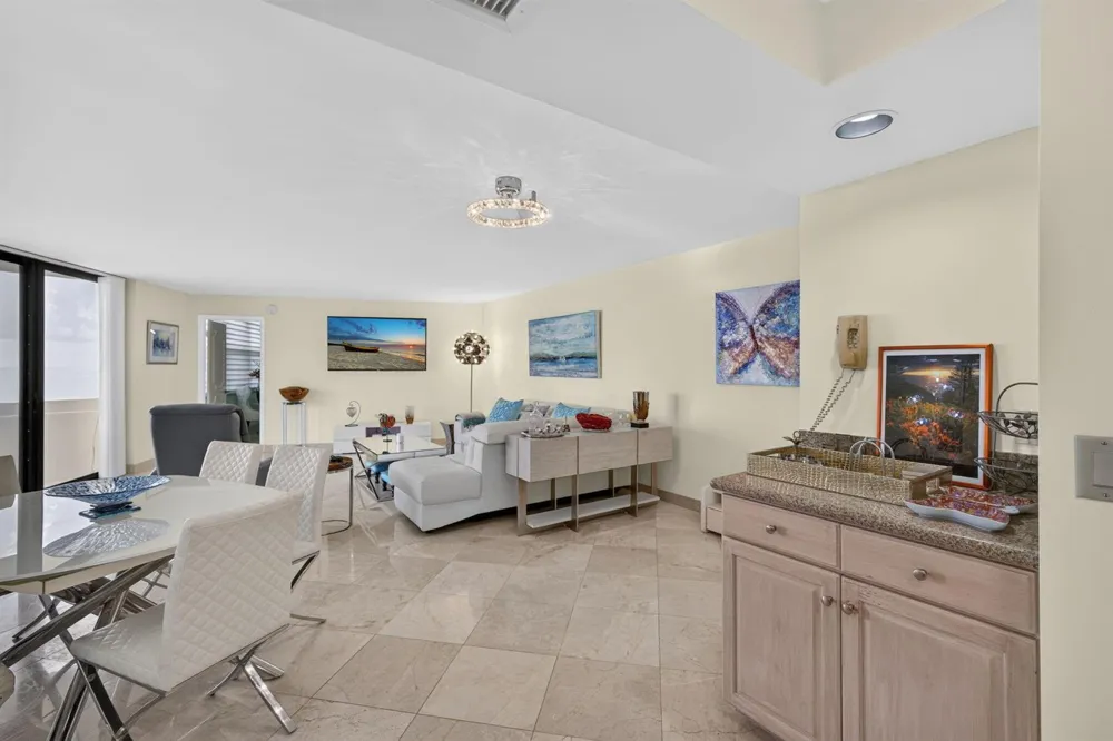 2800 OCEAN DRIVE #A-10D Singer Island, FL 33404