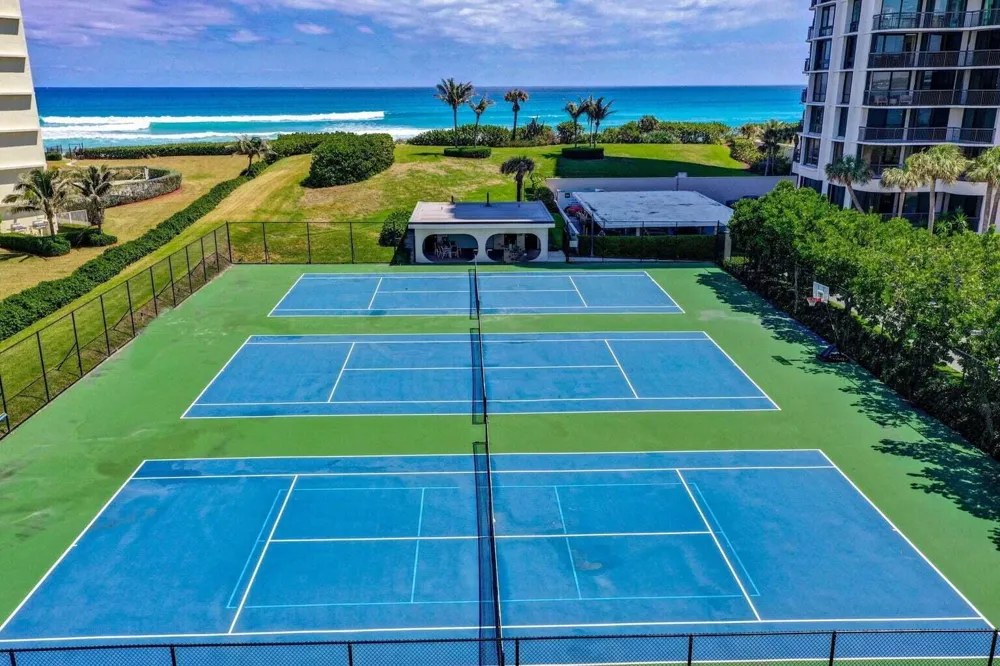 5380 OCEAN DRIVE #5B Singer Island, FL 33404