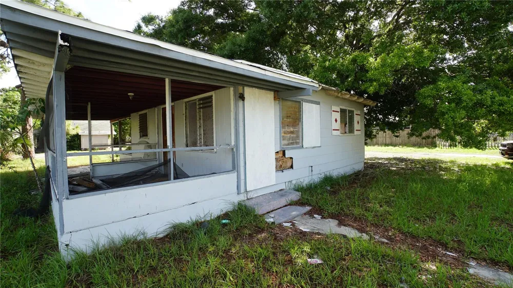 2135 44TH STREET S St Petersburg, FL 33711