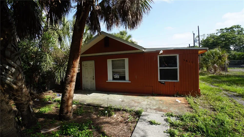 2135 44TH STREET S St Petersburg, FL 33711