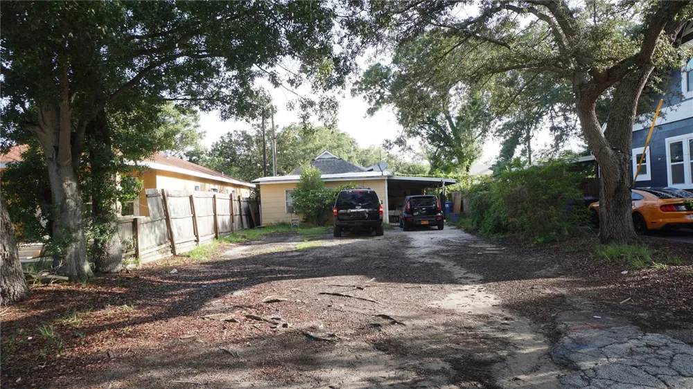 2135 44TH STREET S St Petersburg, FL 33711