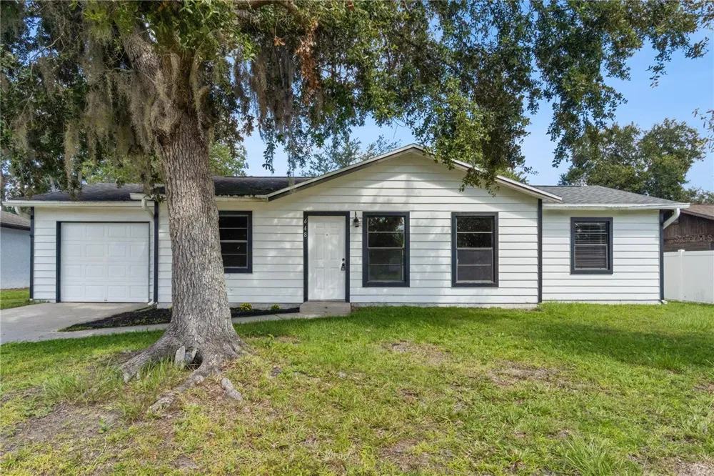 648 FLORIDIAN DRIVE Kissimmee, FL 34758