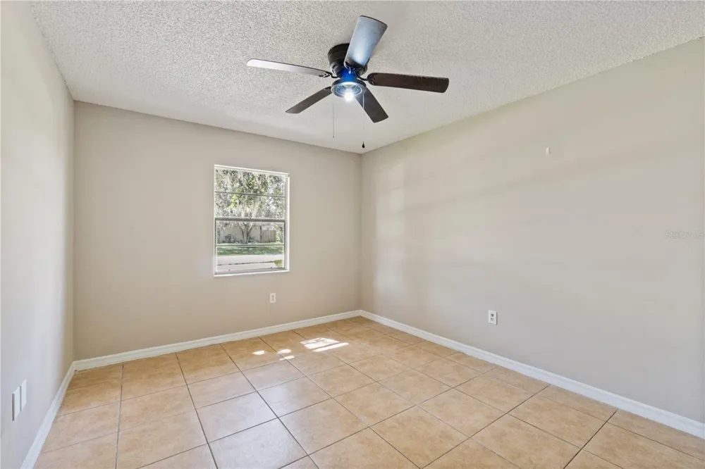 648 FLORIDIAN DRIVE Kissimmee, FL 34758
