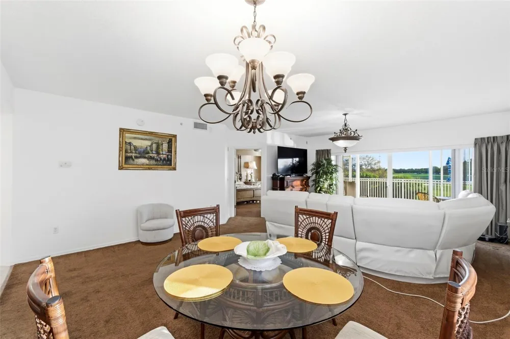 1200 COUNTRY CLUB DRIVE #2106 Largo, FL 33771